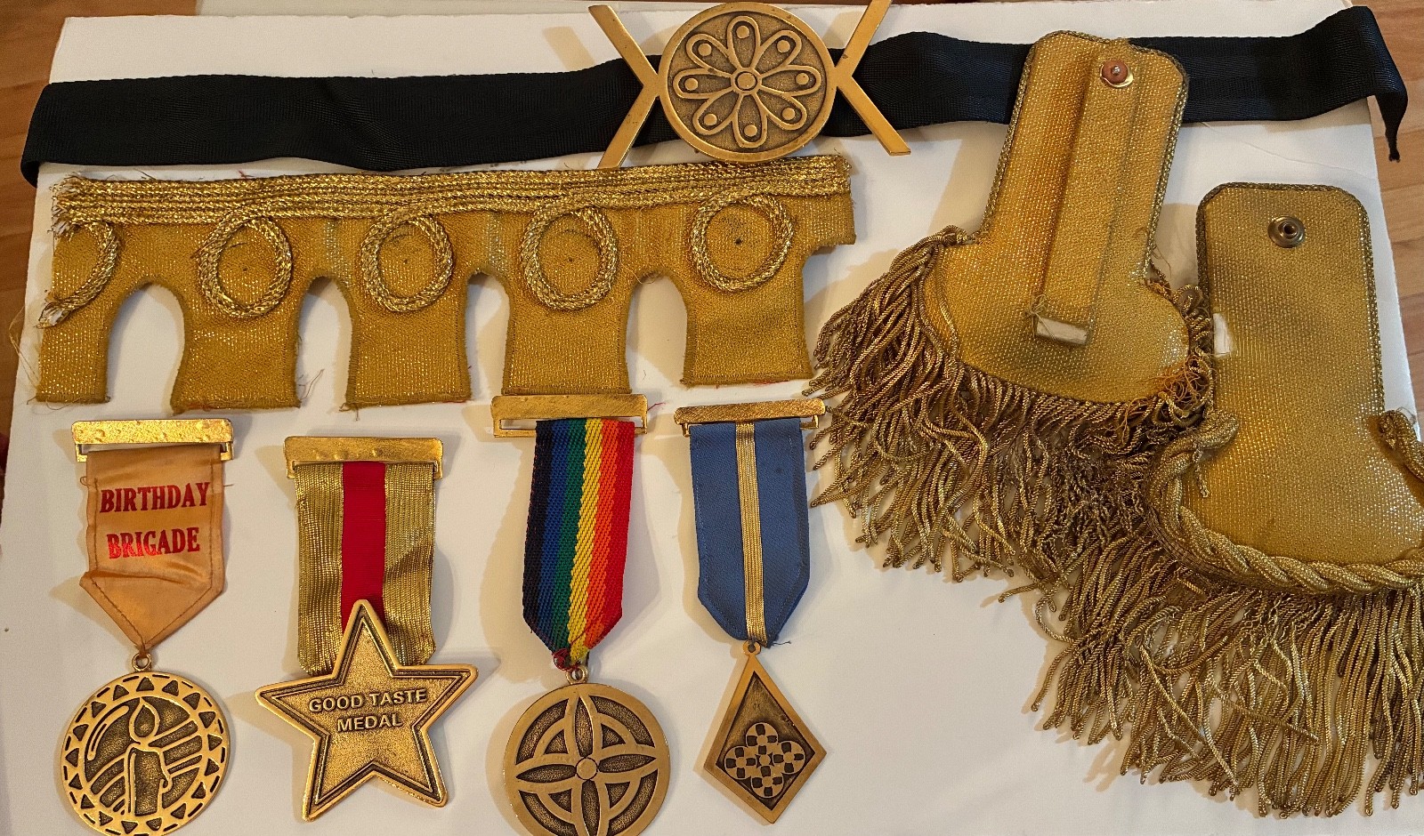 Vintage 1980\'s Major Magic\'s Major\'s Uniform Trims, Metals, Belt, Shoulder Pads