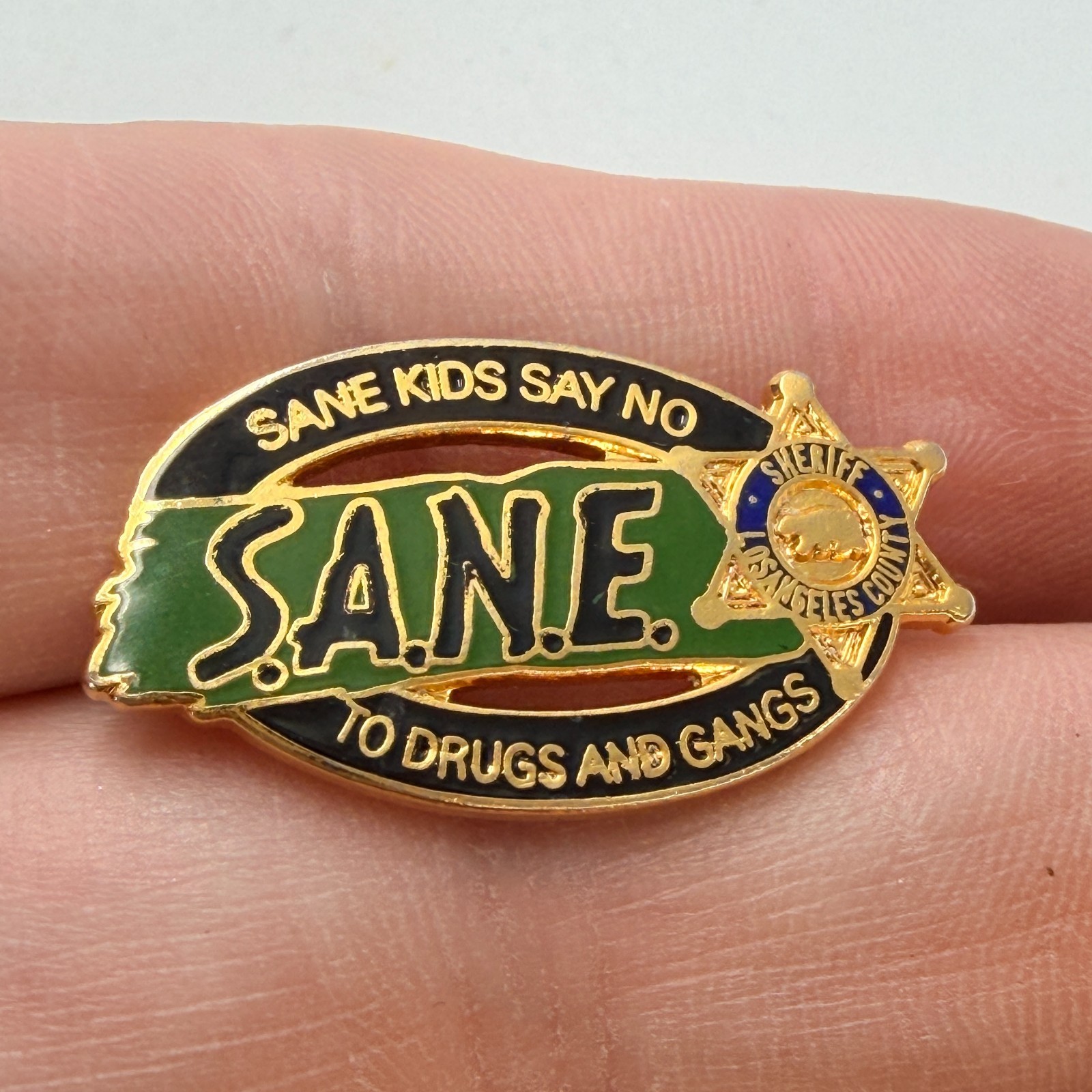 Sane Kids Say No To Drugs And Gangs Lapel Pin Los Angeles Sheriff LASD Vintage