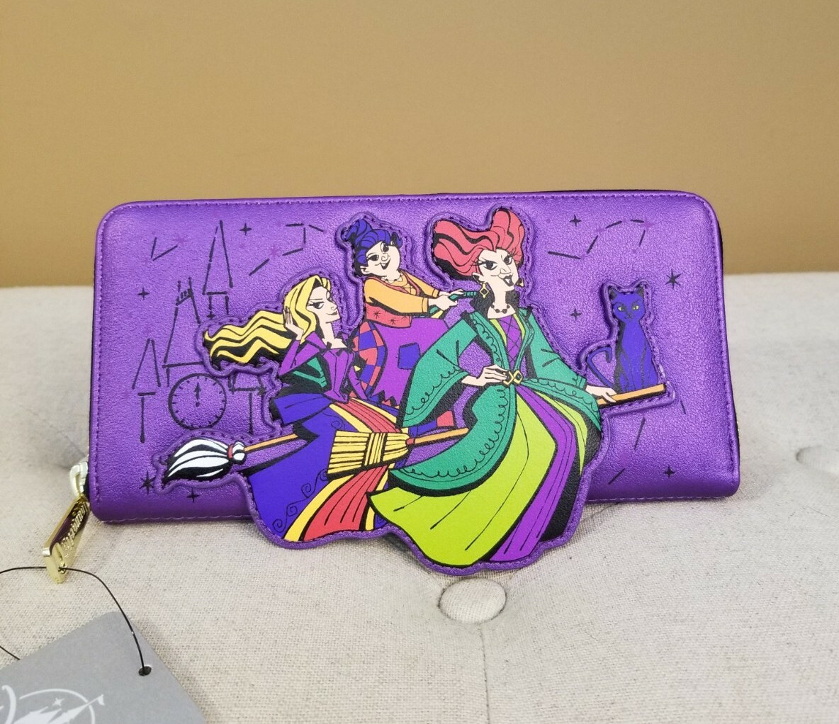 Disney Parks Loungefly Hocus Pocus Sanderson Sisters Purple Wallet NEW