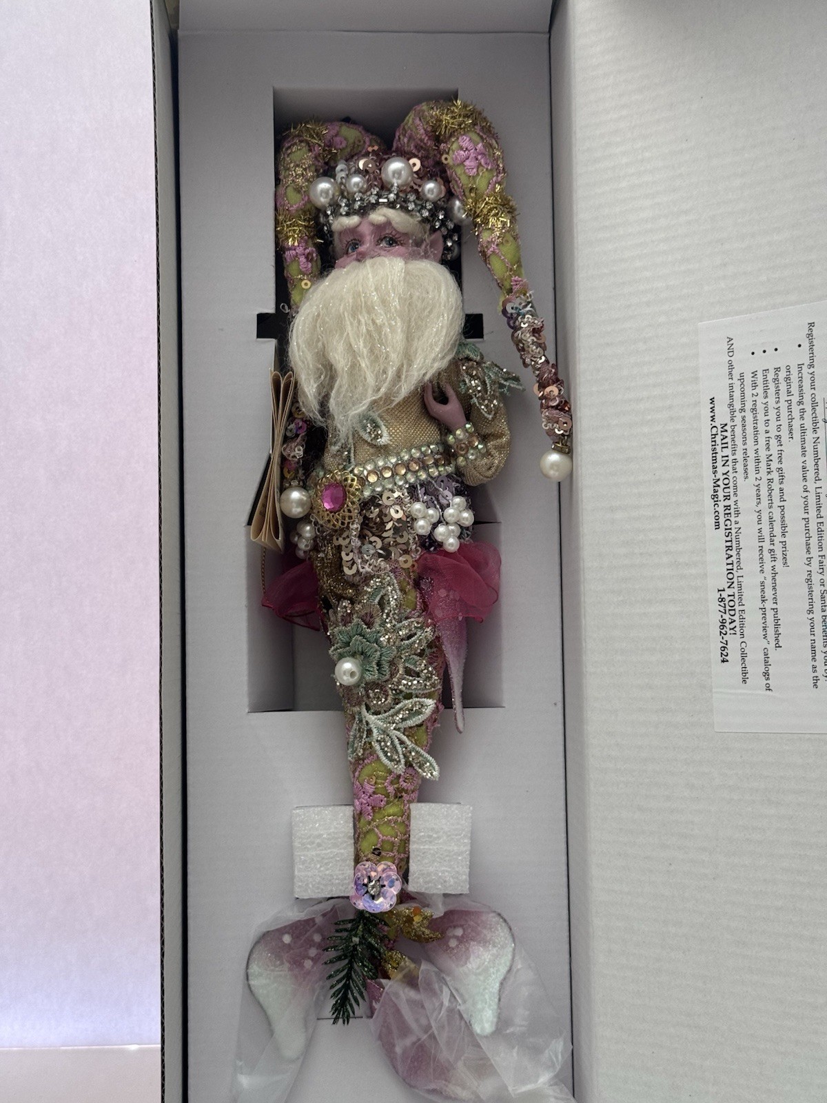 Mark Robert’s Neptune Fairy Small 300 Pieces