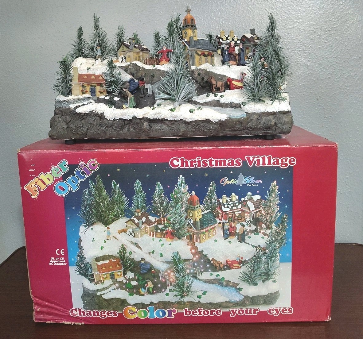Puleo Fiber Optic Color Changing Christmas 'Village De Noel' Lighted Decor w/Box