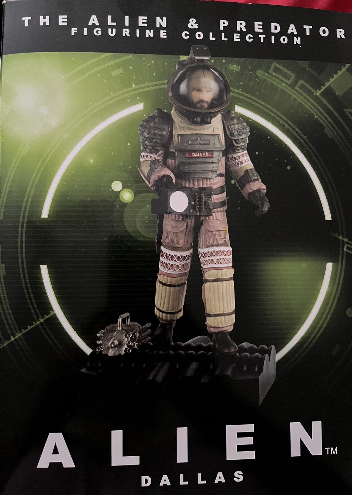 Dallas from Alien The Alien & Predator Figurine Collection 2017 Eaglemoss