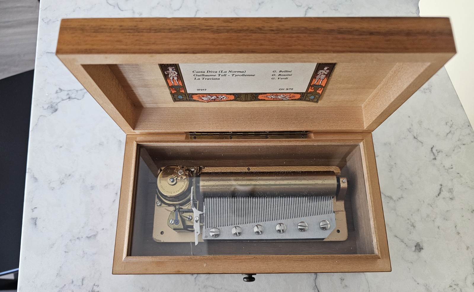 Outstanding Vintage Reuge Sainte-Croix L'aubersom 3/72 Music Box Beautiful Sound
