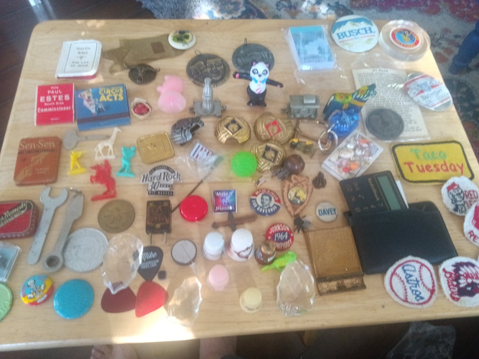 Grandpa's  JUNK DRAWER LOT  Vintage Collectibles Many Different Items. See Pics