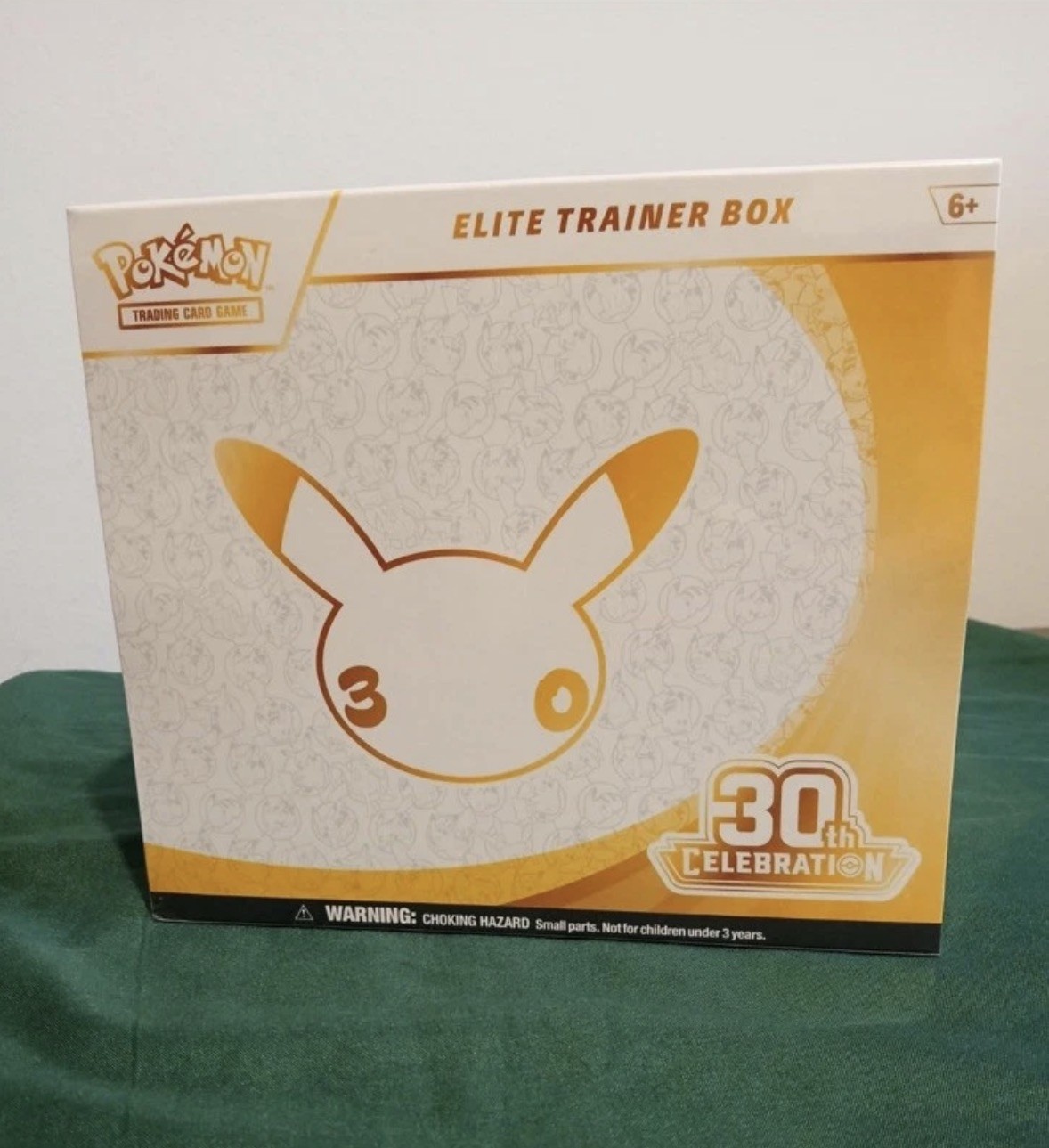 Pokemon 30th Anniversary Celebration Elite Trainer Box ETB | In-Hand ✅ 