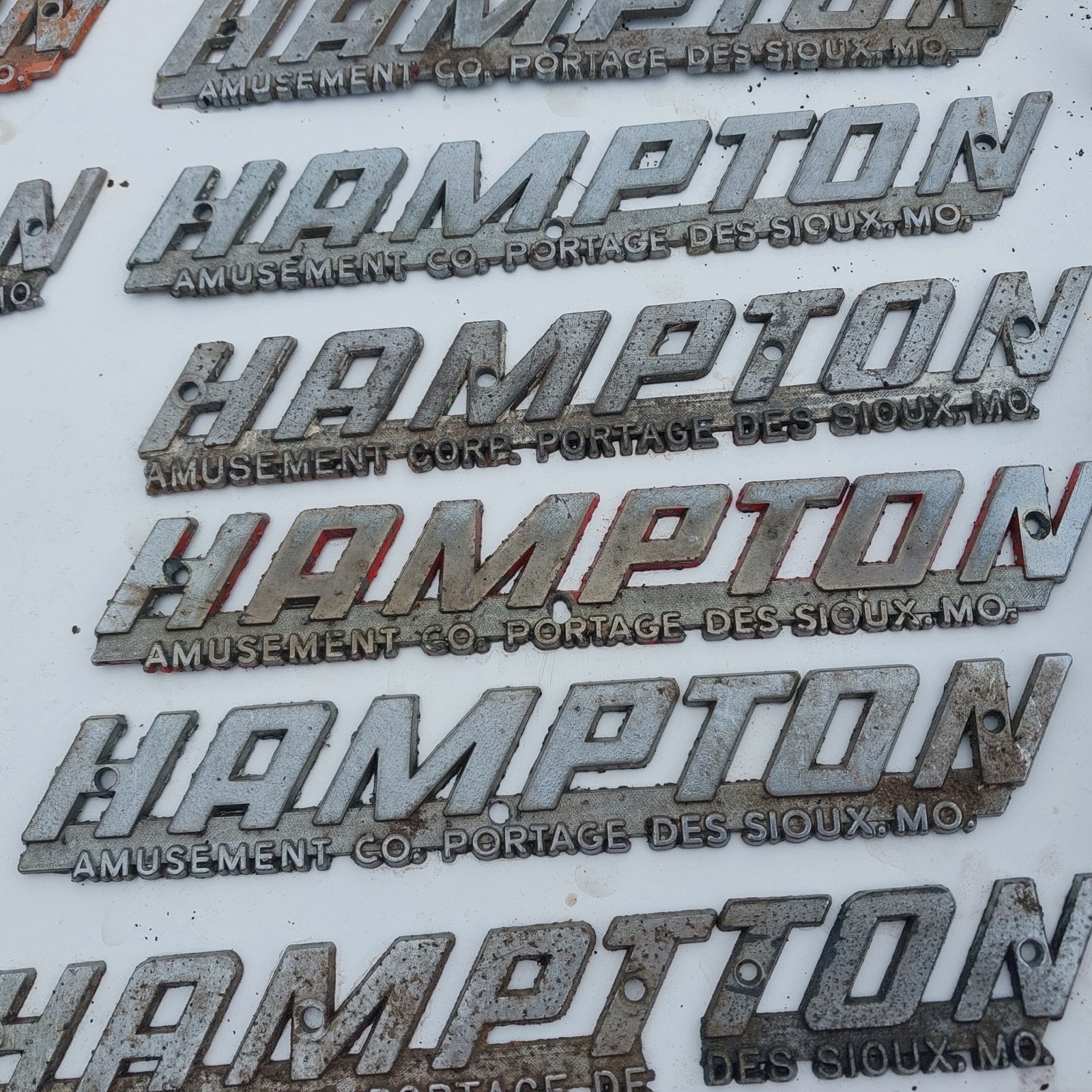 Vtg 1950s Hampton Amusement Co. Portage Des Sioux, Mo Orig ID Tag Badge~Cast Al