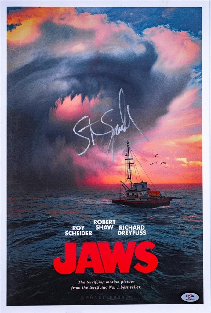 Simply Incredible STEVEN SPIELBERG Signed \