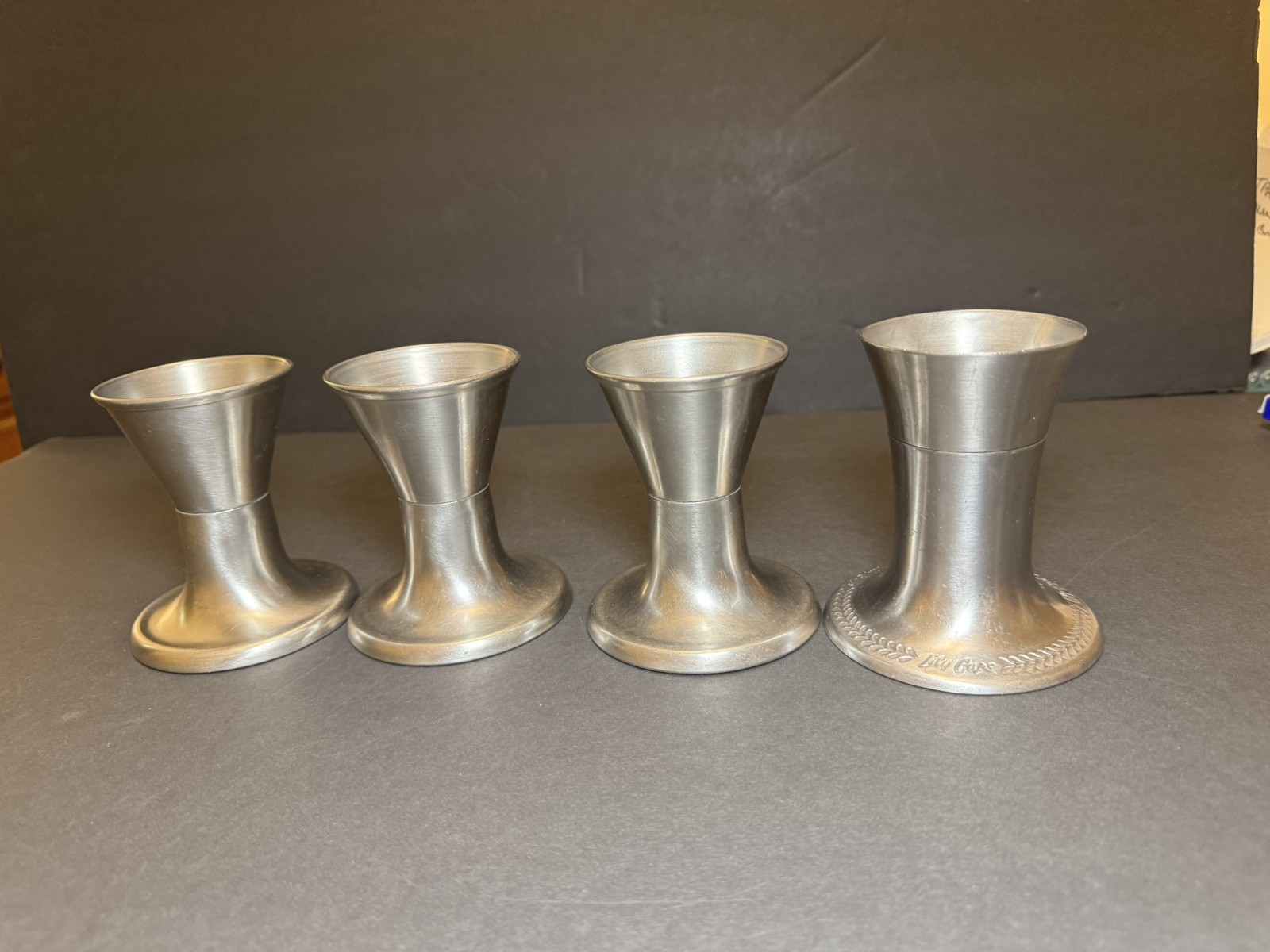 VTG LILY SODA FOUNTAIN TULIP CUP VEE CUP HOLDERS 5LS & 5MS ~SET OF 4 TOTAL ~EUC