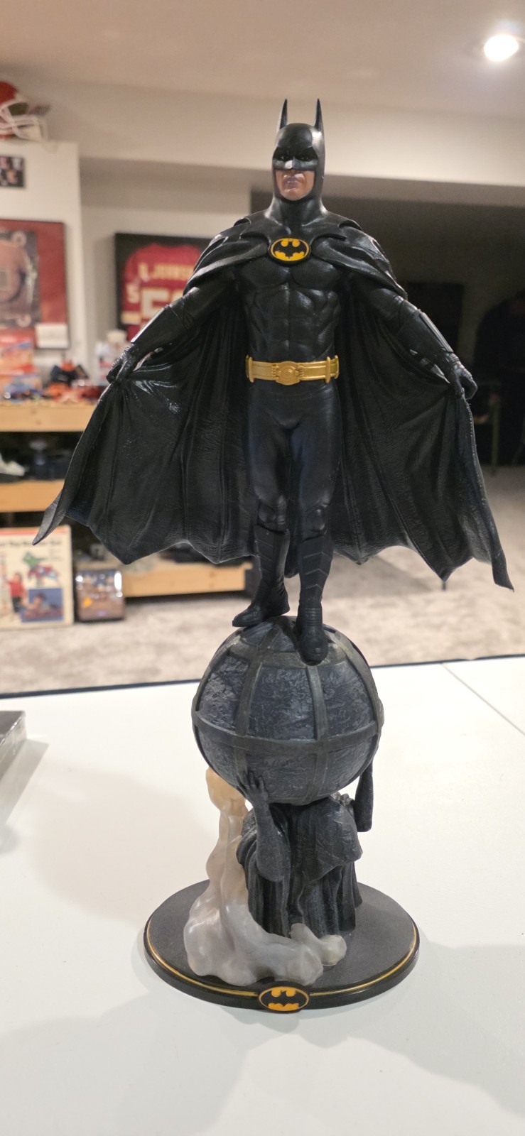 DC Diamond Select 1989 Batman Gallery Diorama - Ships Next Business Day
