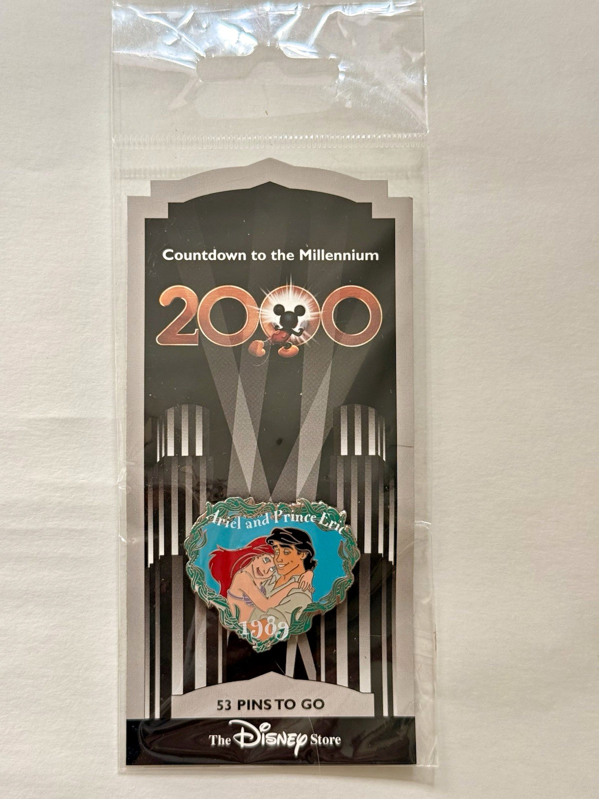 Disney Magical Musical Moments Pin #94 Down to the Sea Ariel Melody Sealed