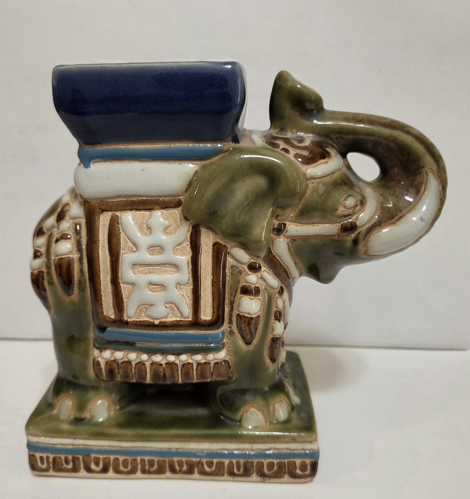 Vintage Chinese ceramic elephant small  plant stand approximately 6 inches long 