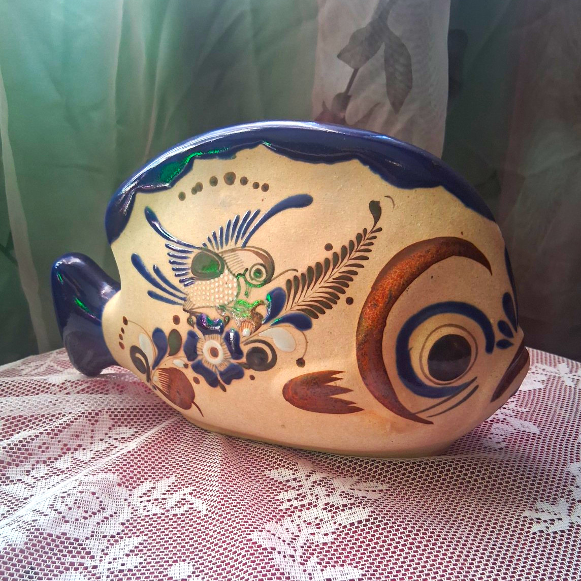 VTG Tonala Mexican Pottery Fish Figurine Hand Painted Folk Art Signed Mexico