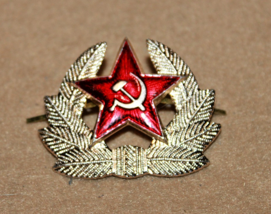 MARKED AUTHENTIC SOVIET RUSSIAN METAL RED STAR & WREATH, Hat Pin end of ERA WW3 MARKED AUTHENTIC SOVIET RUSSIAN METAL RED STAR & WREATH, Hat Pin end of ERA WW3