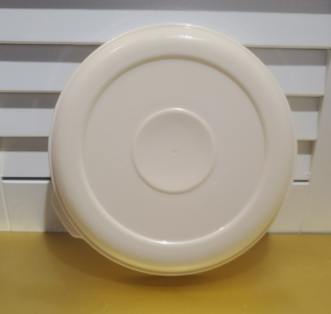 Vintage Rubbermaid #8 Round Replacement Lid Servin Saver Almond 0021 6 1/16
