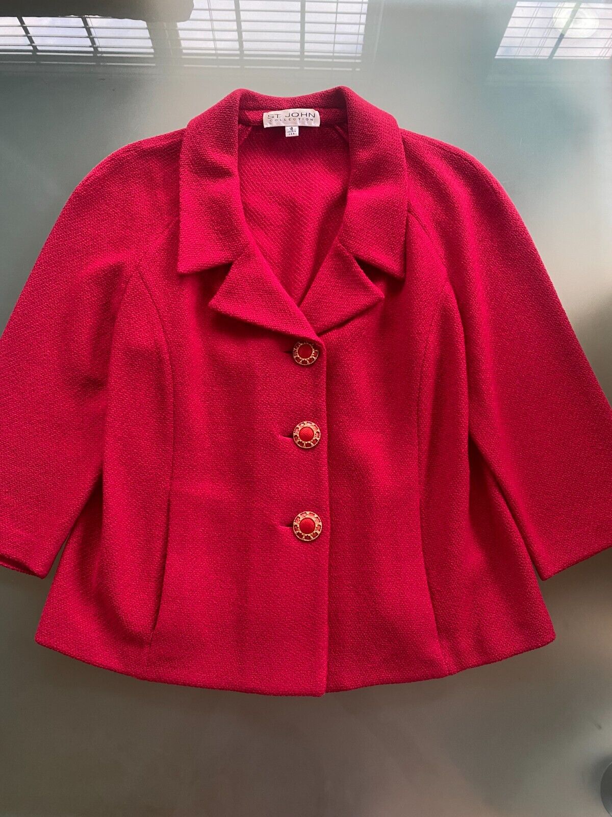 ST JOHN COLLECTION Bright Red Cropped Jacket Size 12