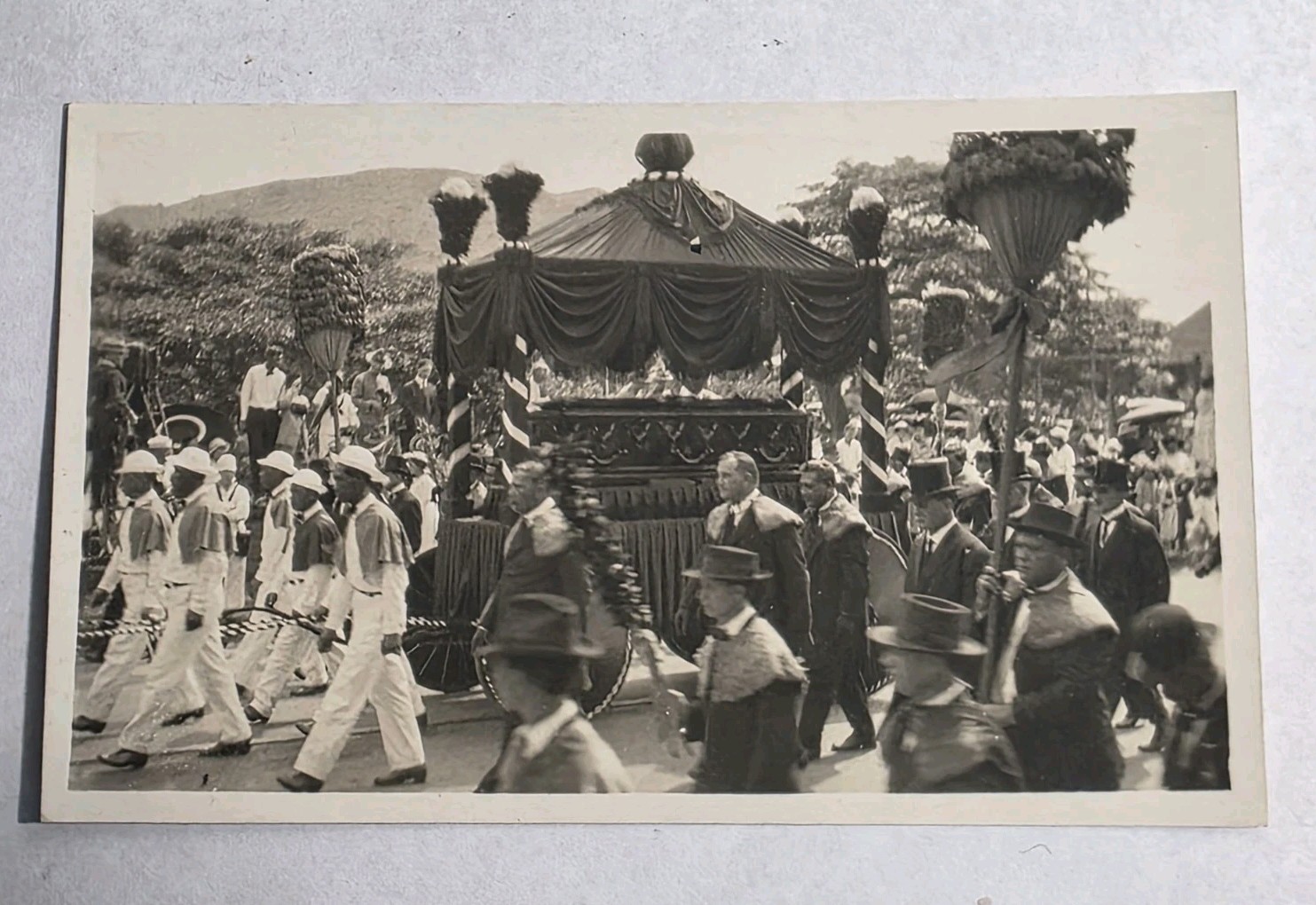 RPPC ORIGINAL 1917 Funeral Procession of Queen Liliuokalani Hawaii Iolani Palace