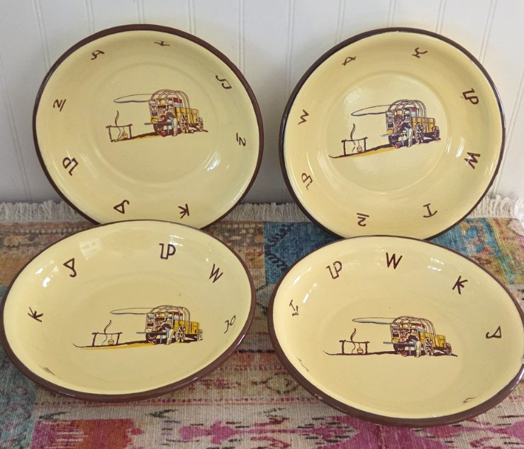4 Vintage 1950\'s Monterrey Western Ware Chuckwagon Enamelware bowls 7\