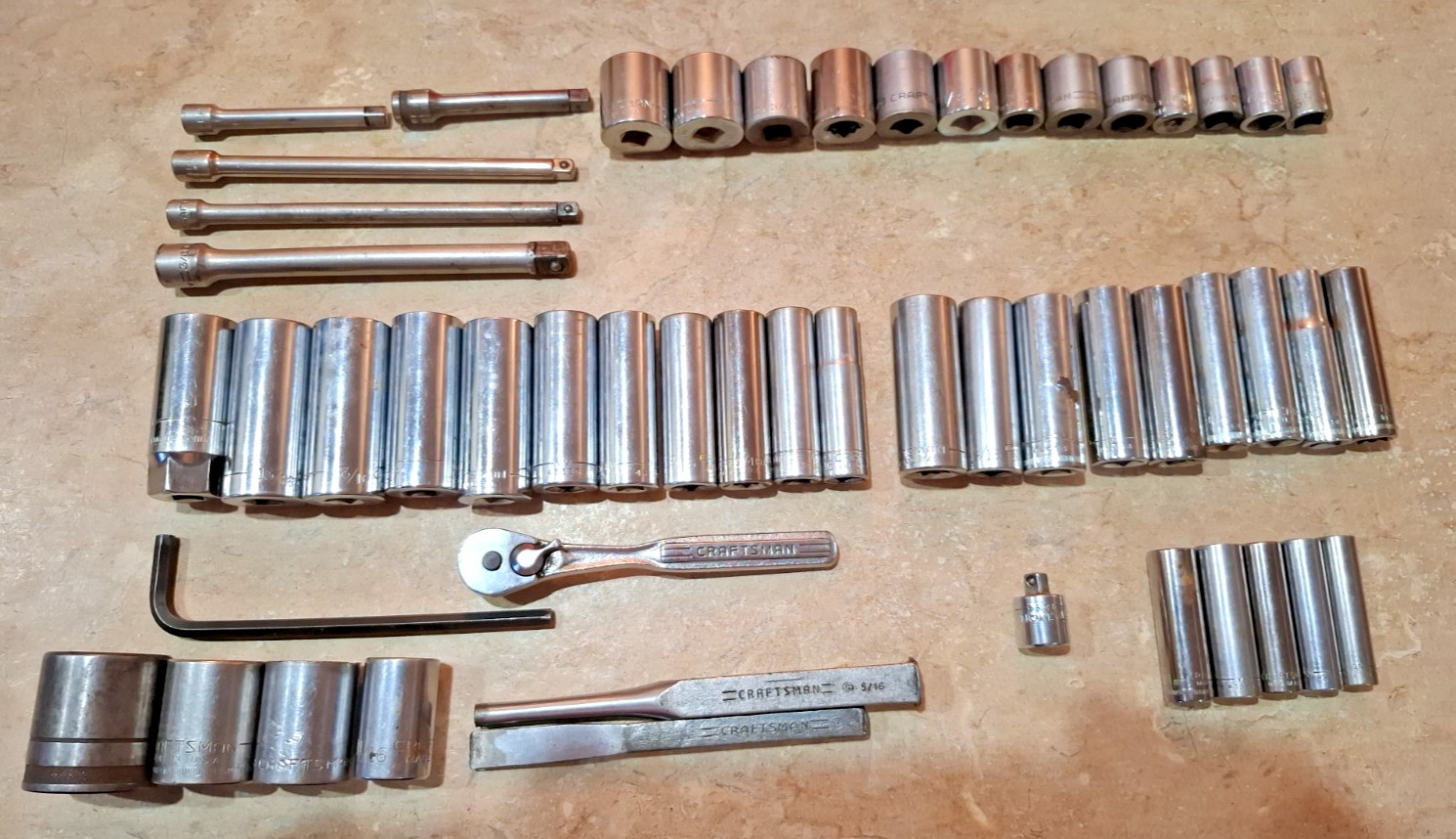 Mixed Lot of 52 Craftsmen tools sockets, ratchet, extensions, SAE and Metric USA