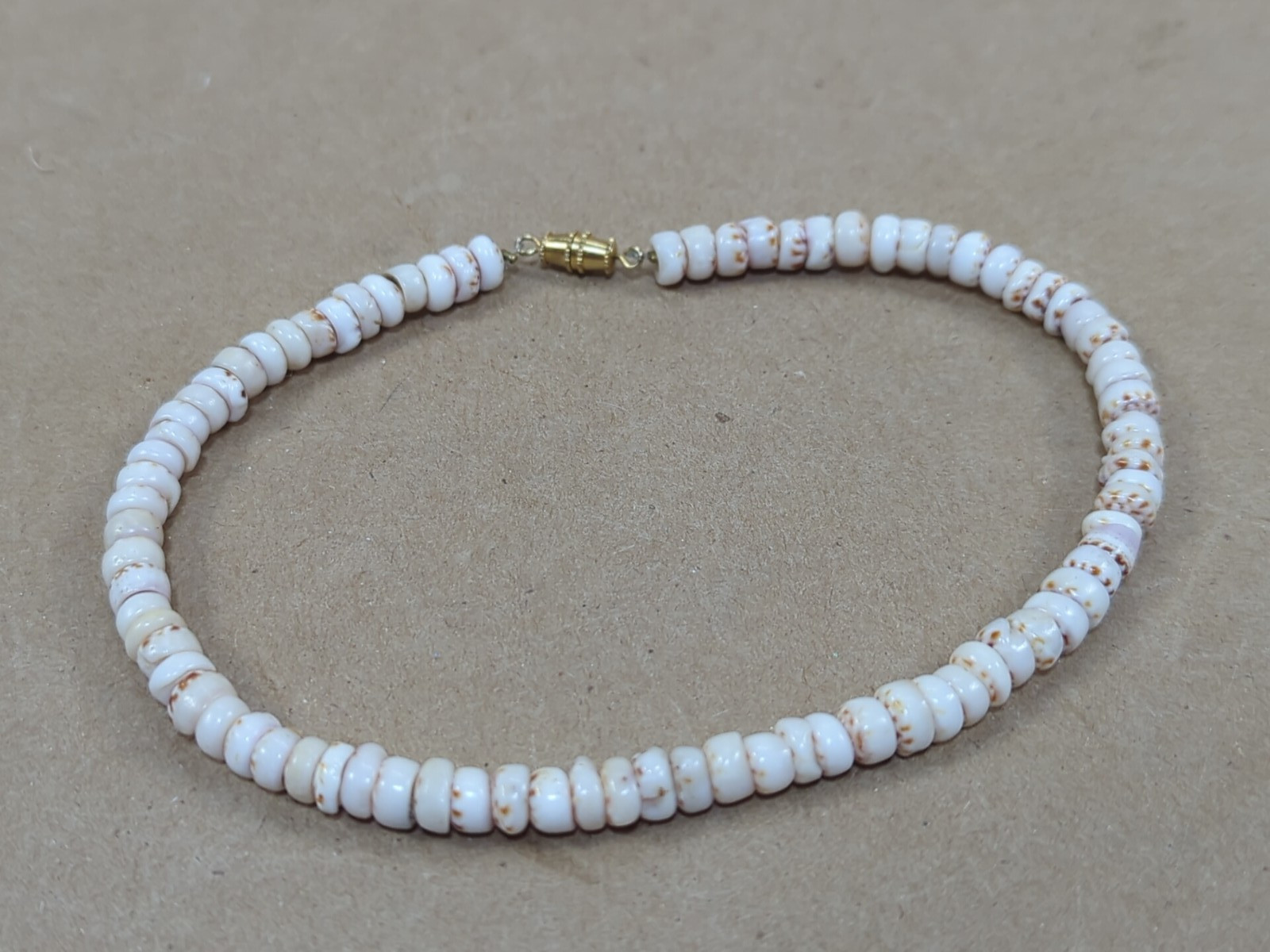 Hand Made Genuine Hawaiian Puka Shell 12\