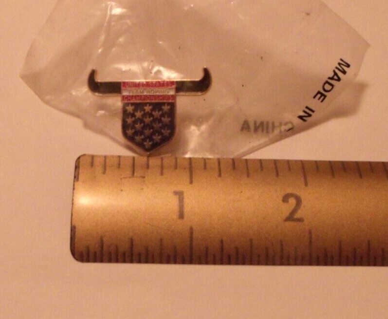 UNITED STATES TEAM ROPING CHAMPIONSHIP HAT PIN TIE TACK ROPE ROPER COLLECTIBLE