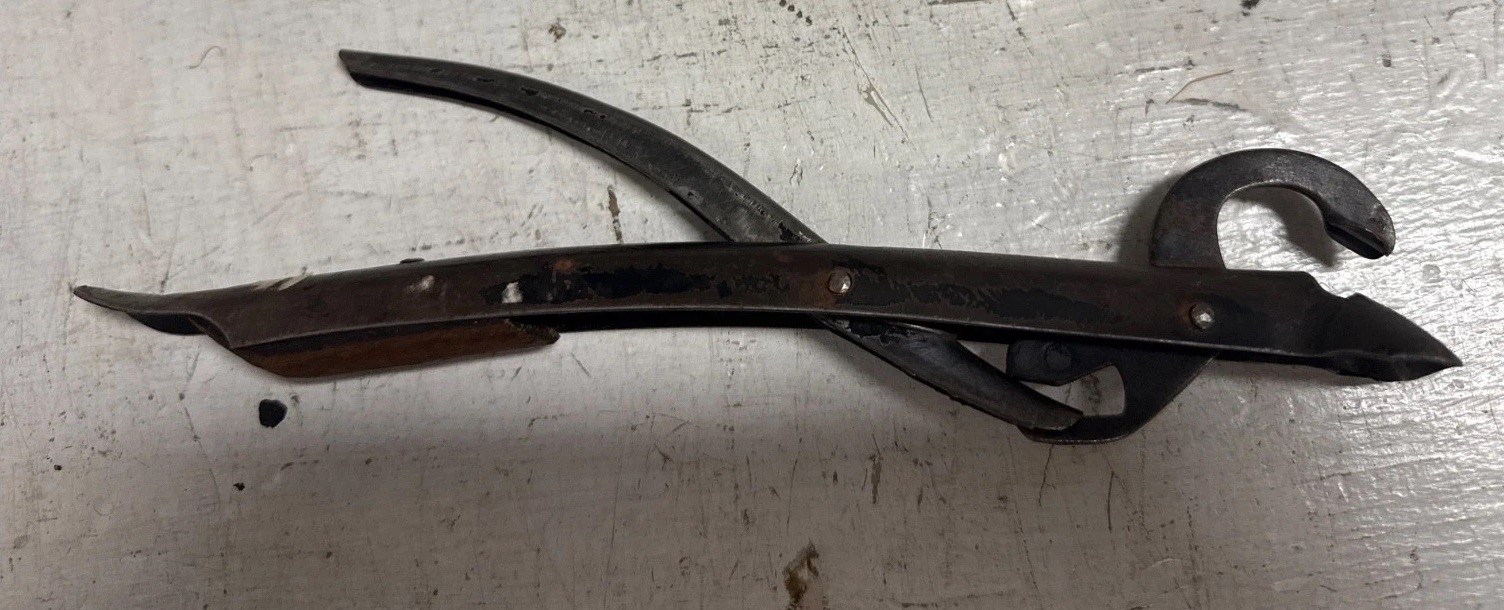 Antique 1911 Handy Holder Tool Grand Rapids MI Wood Handle Patented 9.25”