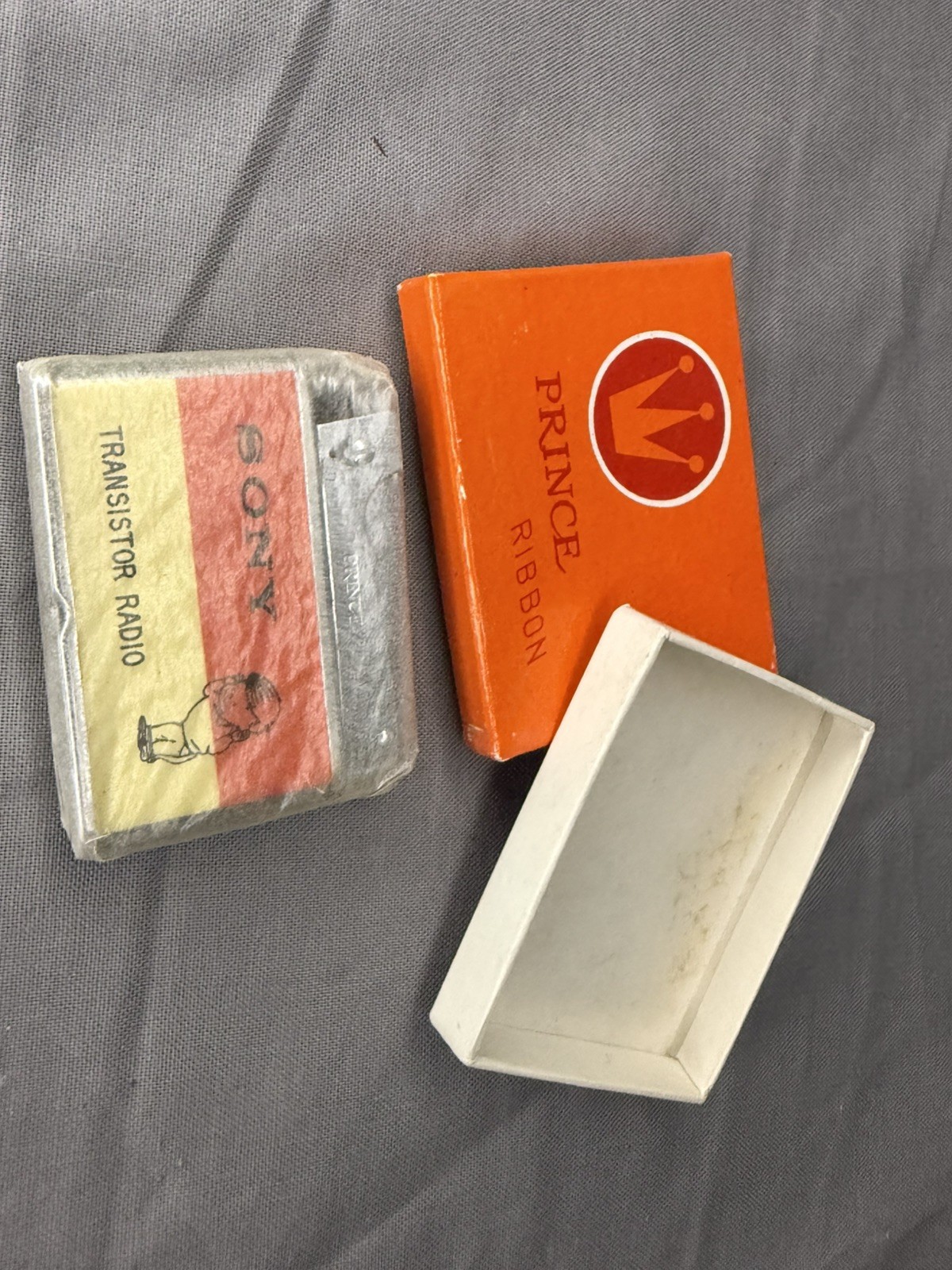 Vintage Sony Transistor Radio / Tapecorder NOS MINTY lighter Prince Ribbon