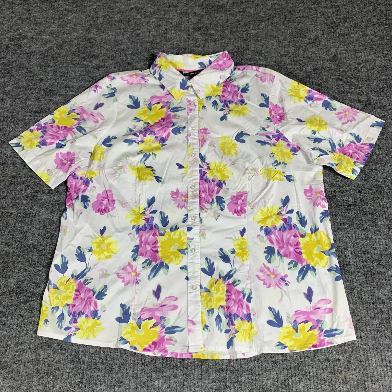 Chadwicks Top Womens 18 W White Floral Button Up Short Sleeve Elegant Shirt New