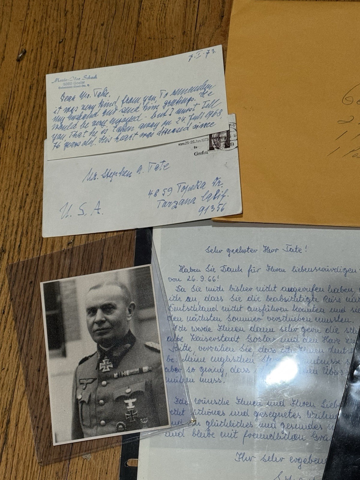General Friedrich August Schack, 2 letters, 1 postcard, 1 postcard from his wife