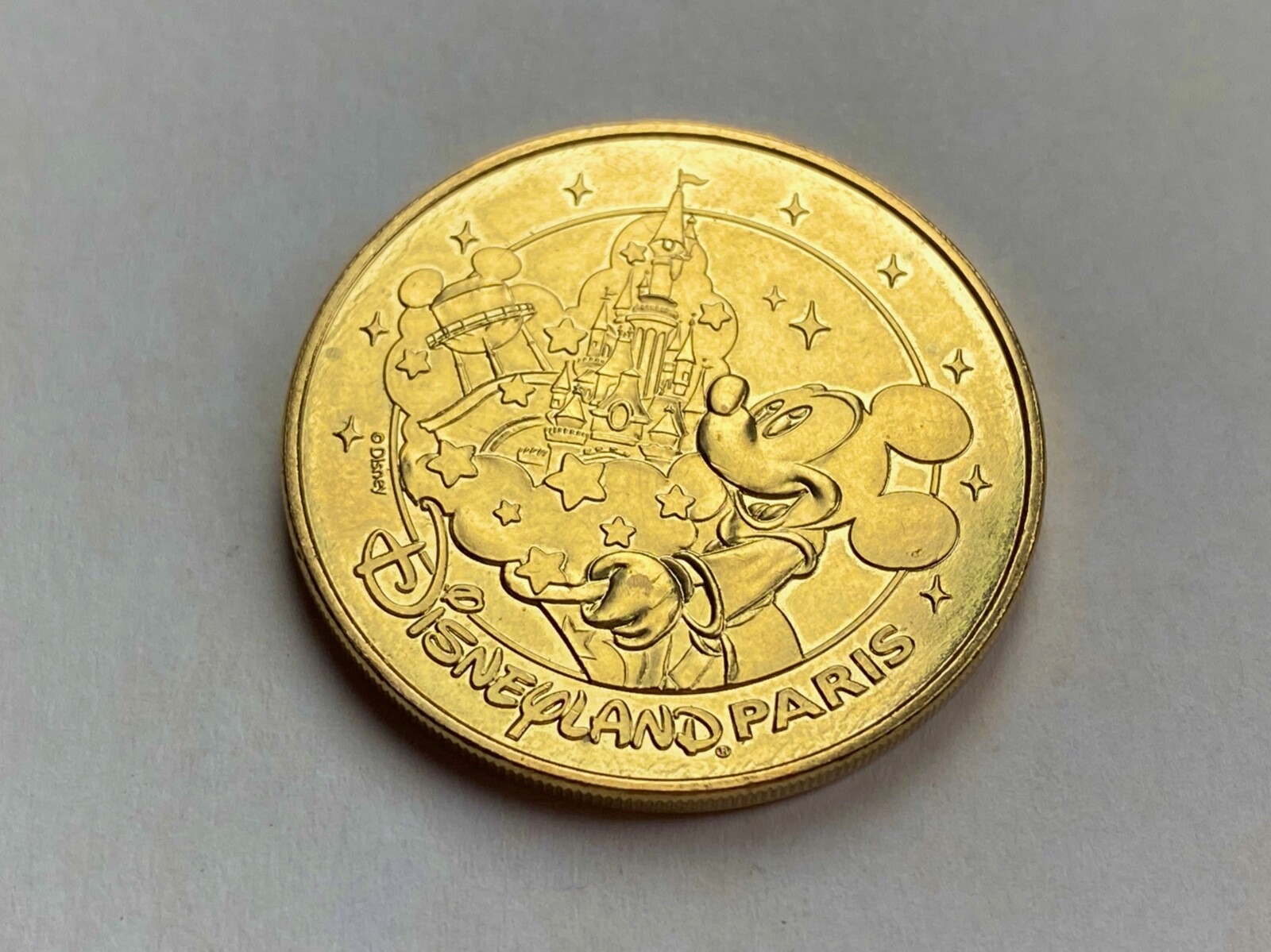 Disneyland Paris golden medallion 2022 ( 30th anniversary of the park)