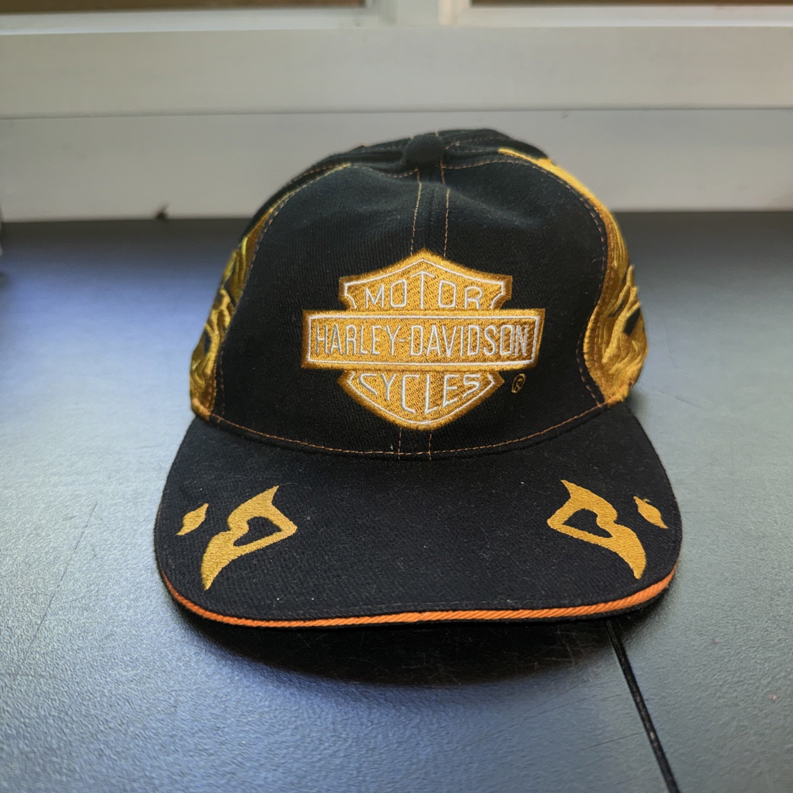 Vintage Harley Davidson Embroidered Flames Black & Gold Strapback Hat Cap NWT