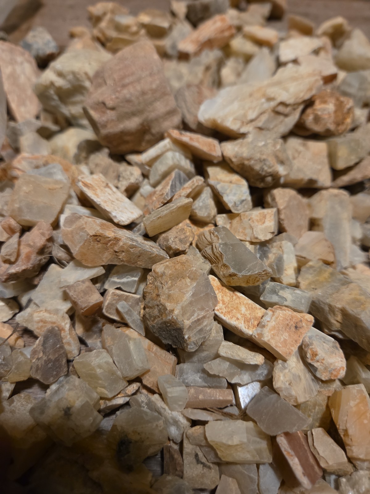 5lbs Lots Of Mixed Color Moonstone Buy 5 Ill Throw In 5lbs Of Emerald