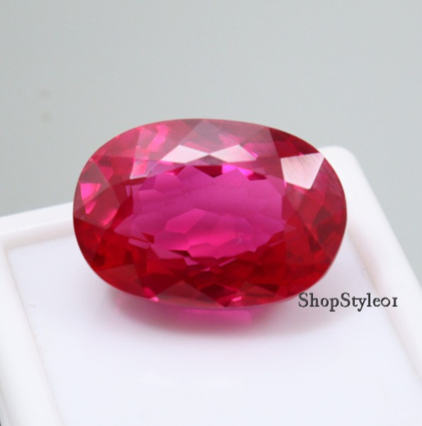 40.70 Ct Natural Pink Sapphire – Oval Cut Loose Gemstone (20.7 × 13.8 × 10.3 mm)