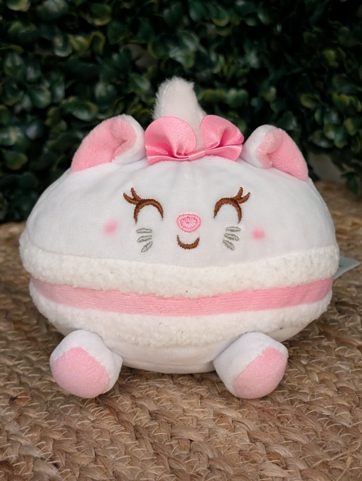 Disney Munchlings Marie Aristocats Baked Treats Small Plush - Adorable