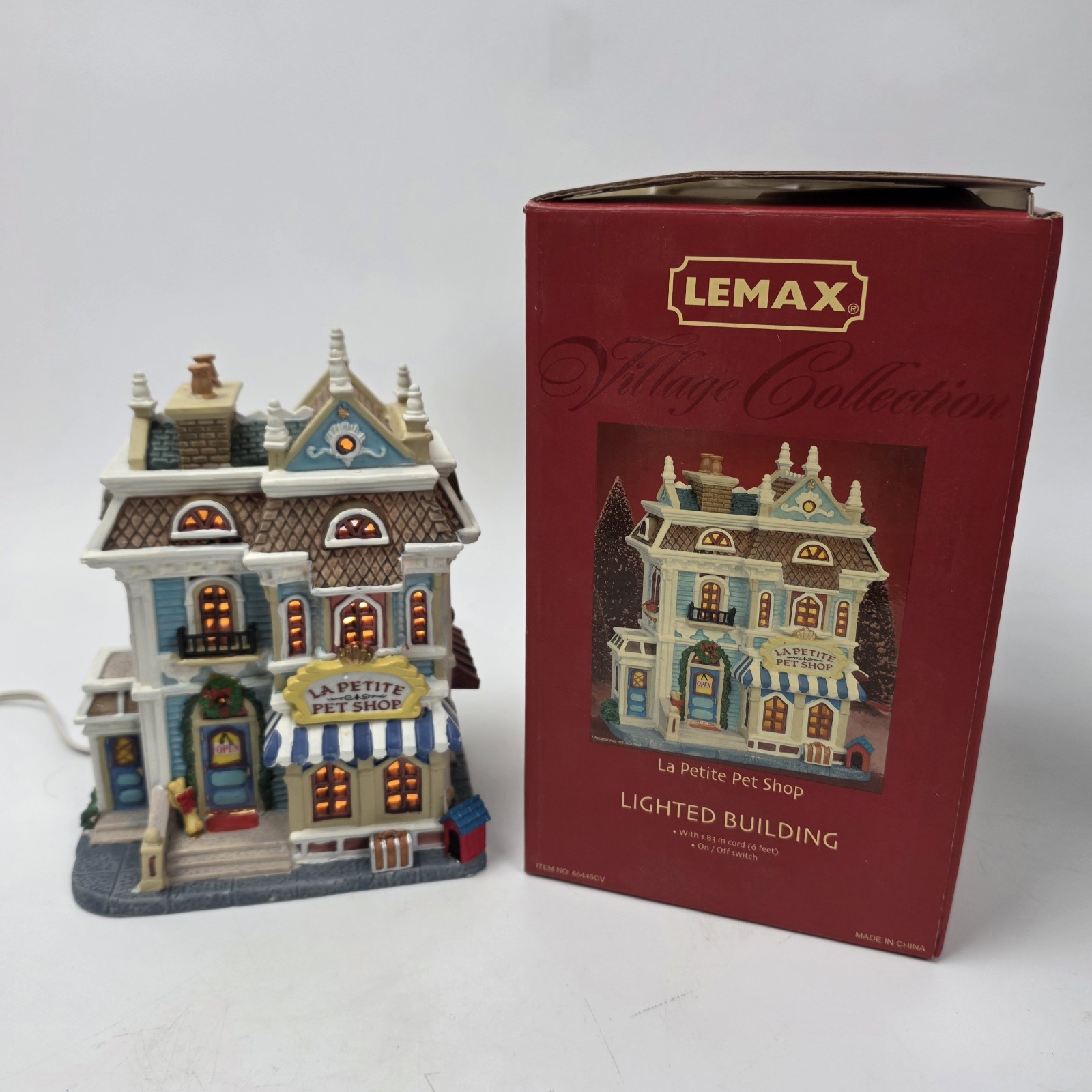 Lemax Christmas Village Collection La Petite Pet Shop Porcelain Lighted Building