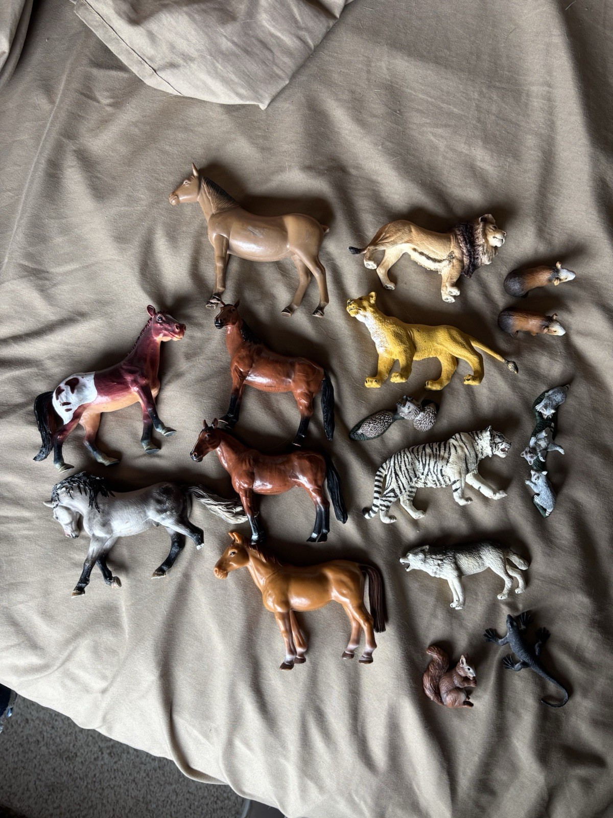Mixed Lot of Schleich and Other brand animals Mixed Lot of Schleich and Other brand animals