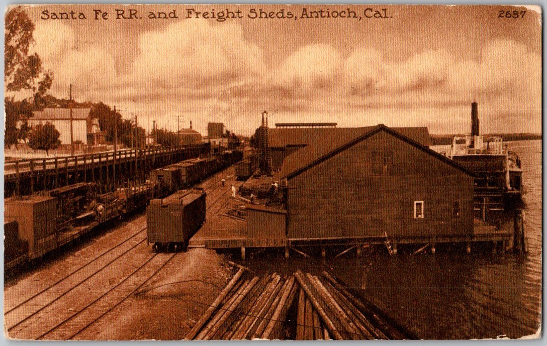 Antique 1920\'s Postcard Santa Fe Railroad & Freight Sheds, Antioch, California
