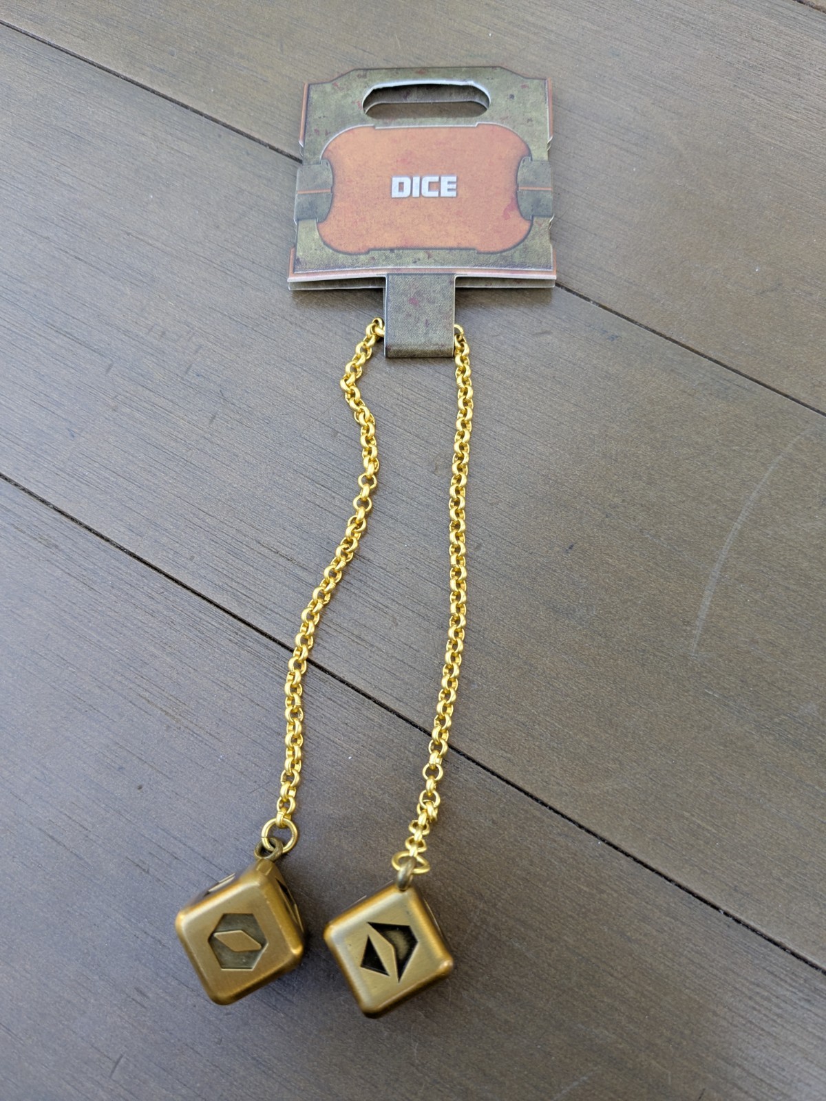 Disney Star Wars Galaxy's Edge Han Solo Gold Dice Millennium Falcon Lucky Charm