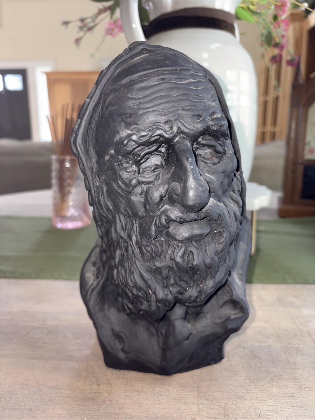 World Handicrafts 1972 Bust 