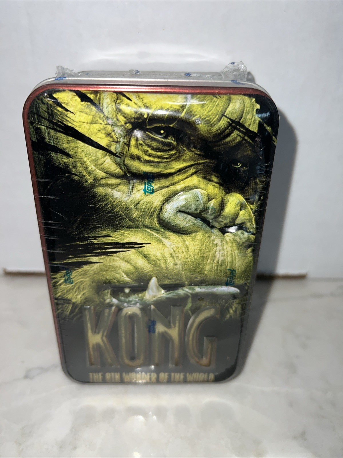 2005 Topps (King Kong The 8th Wonder): Movie Cards in Collector Tin (New/Sealed)