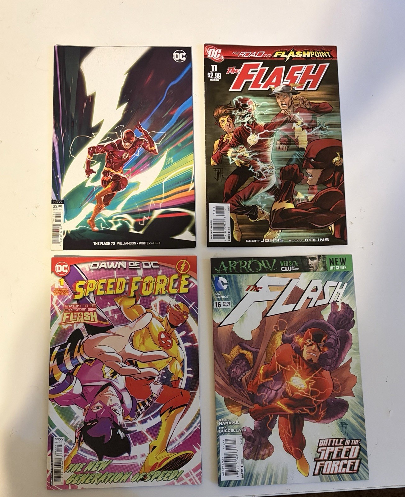 Dc Comics Mixed Lot. Batman, Superman, Flash, Supergirl
