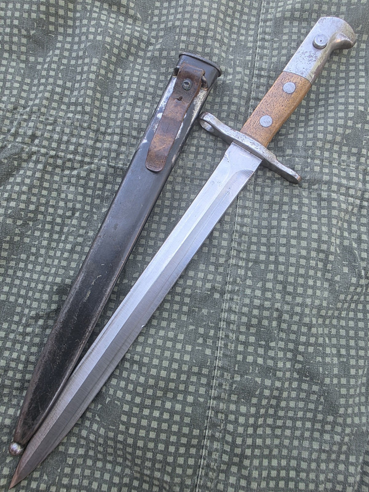 WW1 Ww2 Rifle Bayonet Knife Swiss Model 1918 Elsener Schwyz With Scabbard WW1 Ww2 Rifle Bayonet Knife Swiss Model 1918 Elsener Schwyz With Scabbard