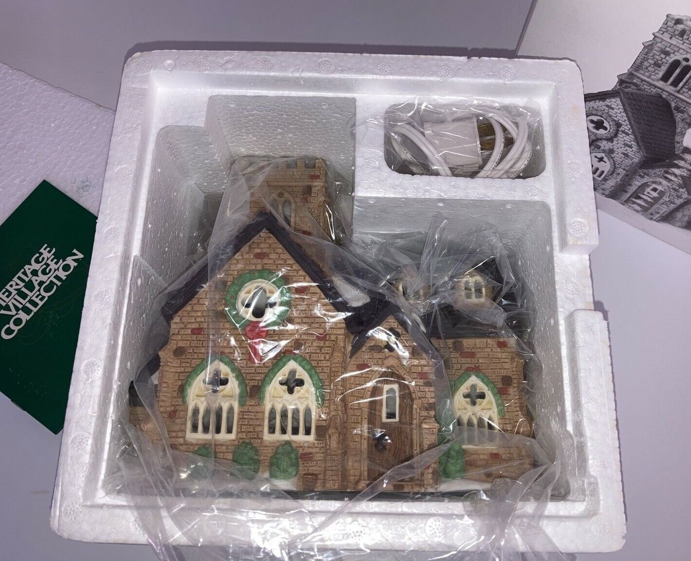 Department 56 Dickens Village Series Knottinghill Church Dept Retired 5582-4 NEW