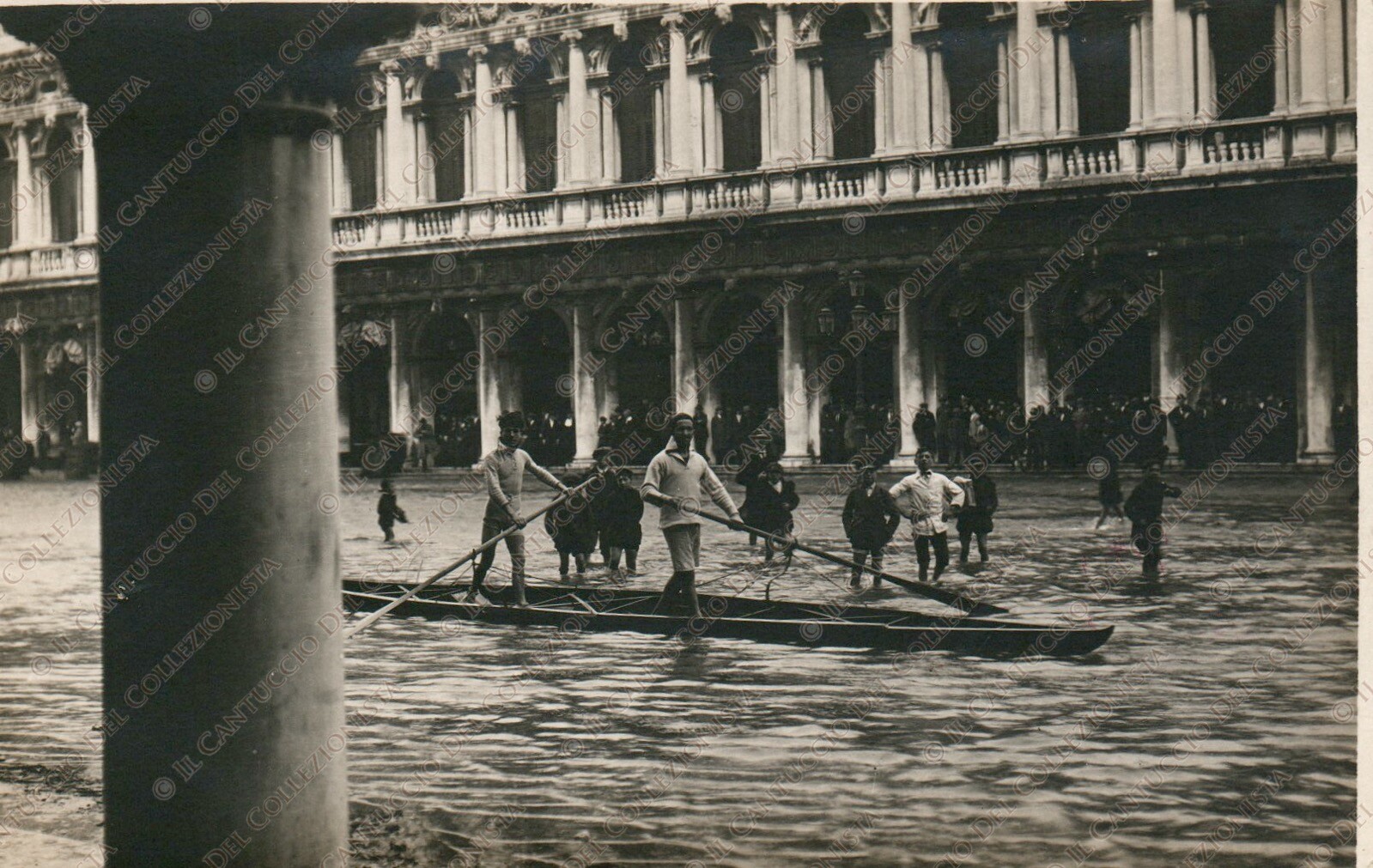 VENICE St. Mark's Square Procuratie High Tide Animated Photo Postcard