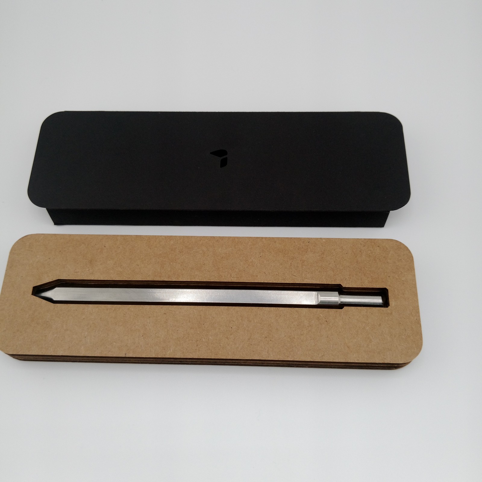 Grovemade DeskPen Titanium Grovemade Desk Pen