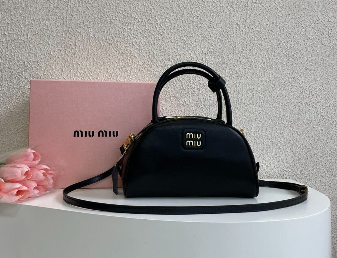 Miumiu Women\'s Black Handbag