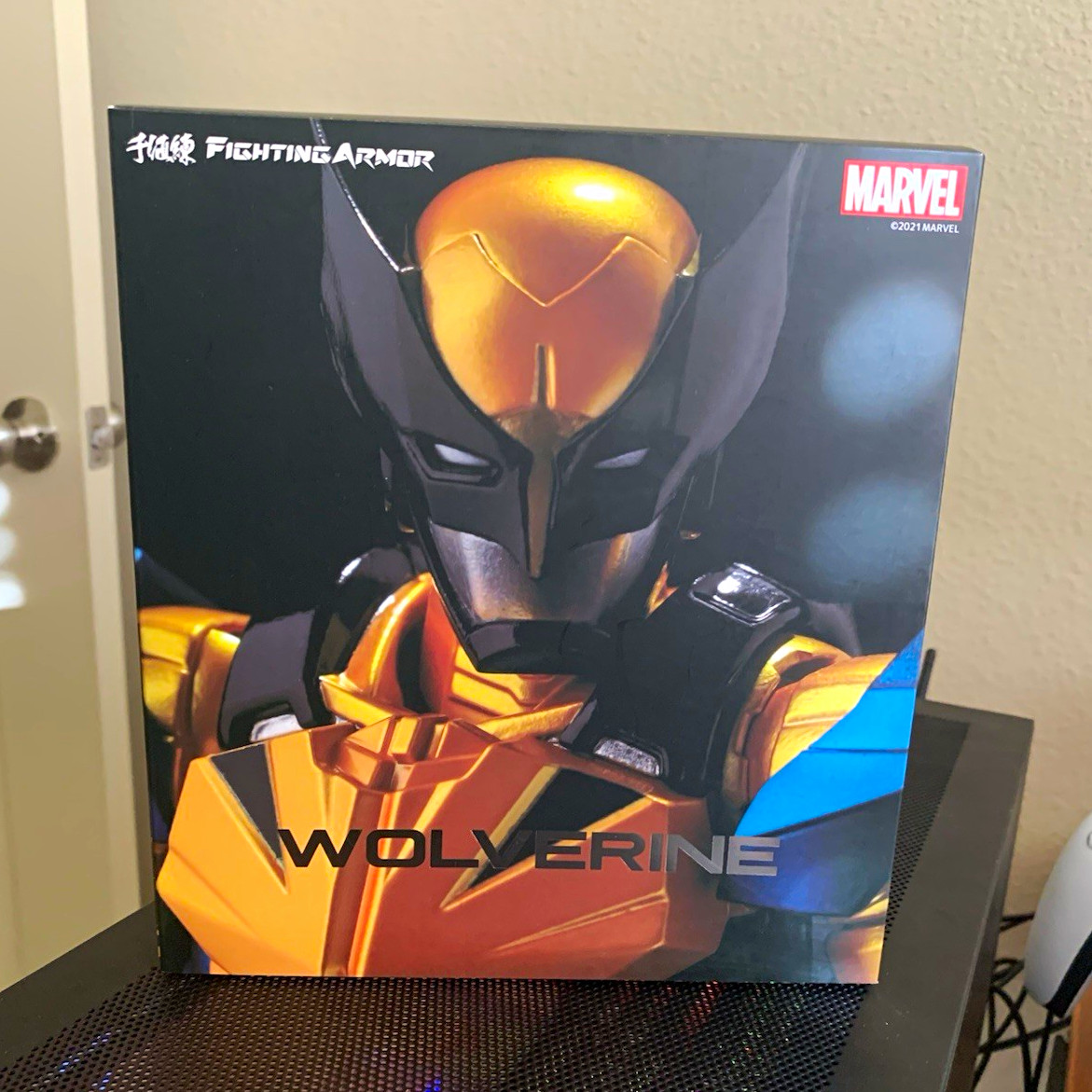 Sentinel Fighting Armor Wolverine Marvel Action Figure 2021 Die-Cast NEW Box