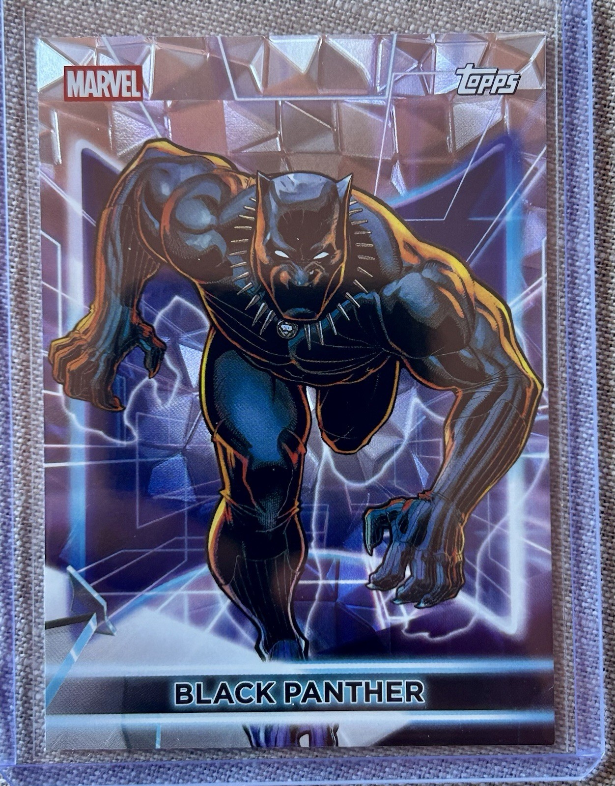 Topps 2026 Neon Marvel Black Panther Diamante Foil #67🔥🔥 Topps 2026 Neon Marvel Black Panther Diamante Foil #67🔥🔥