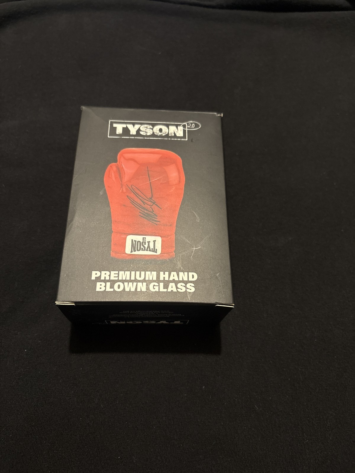 Mike Tyson 2.0 Red Boxing Glove Hand Pipe