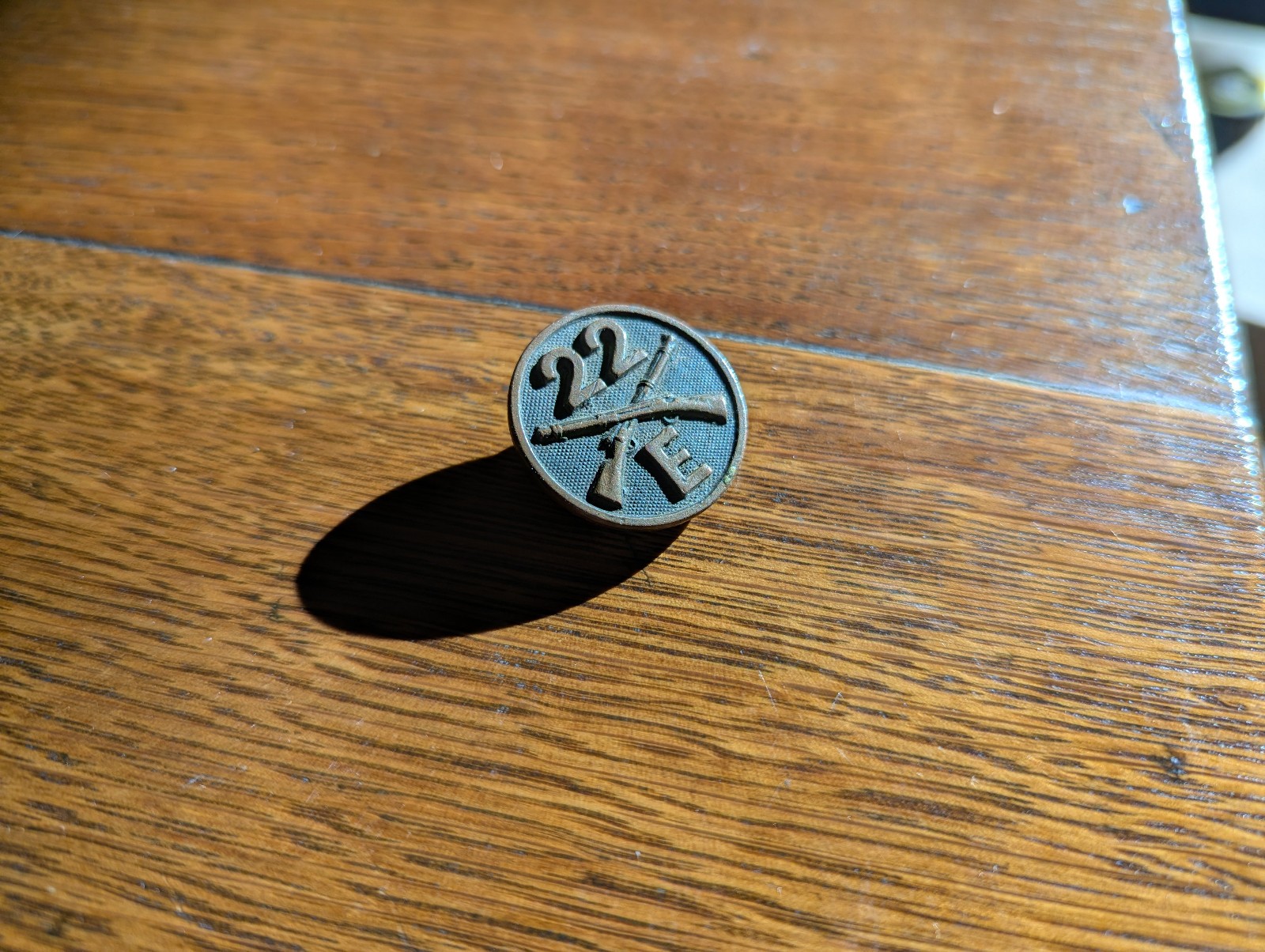 WWI US Army Enlisted Infantry Collar Disk - 22nd Infantry Regiment Company E