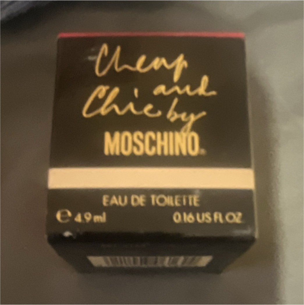 Moschino Cheap and Chic Eau de Toilette Miniature 4.9ml 0.16 US fl oz Fragrance